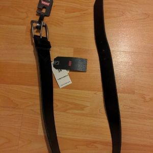 Levi's Men's Black Leather Belt